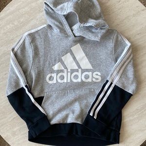 Adidas Boys Size Small (8) hoodie